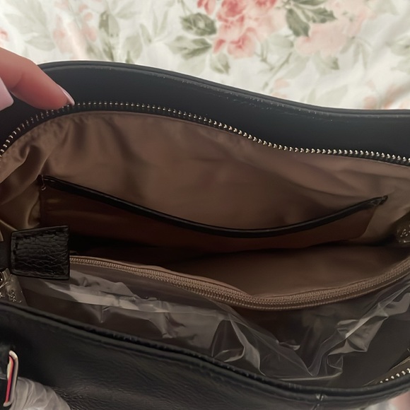 Bostanten Black Pebble Genuine Leather Tote - Picture 4 of 15